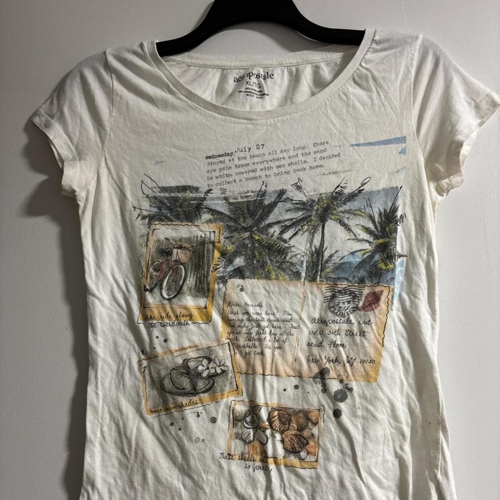 Aeropostale Women's White Graphic Tee